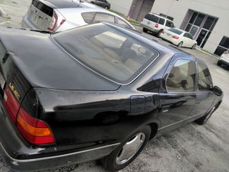1998 Lexus LS 400
