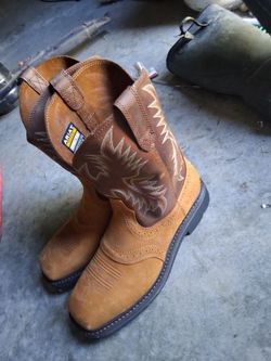 New boots 👢