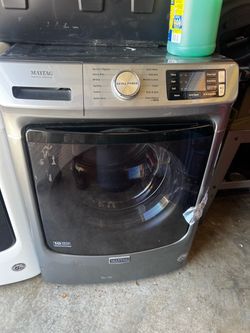 Whirlpool washer and gas dryer