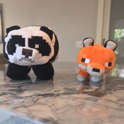 Minecraft Fox and Panda plushie, like new! $15 for Both