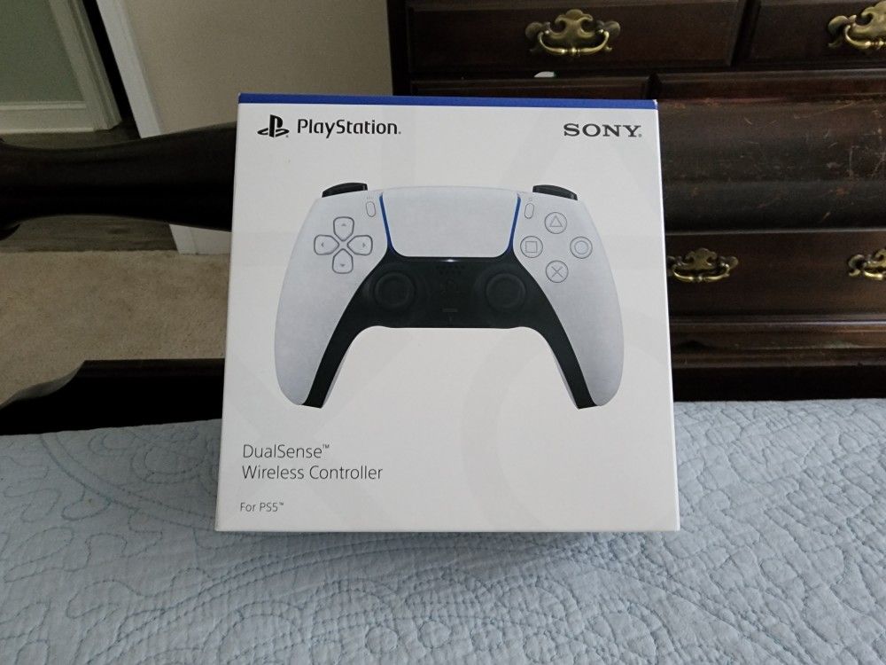 PS5 Controller NEW