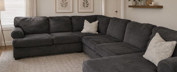 Sectional couch