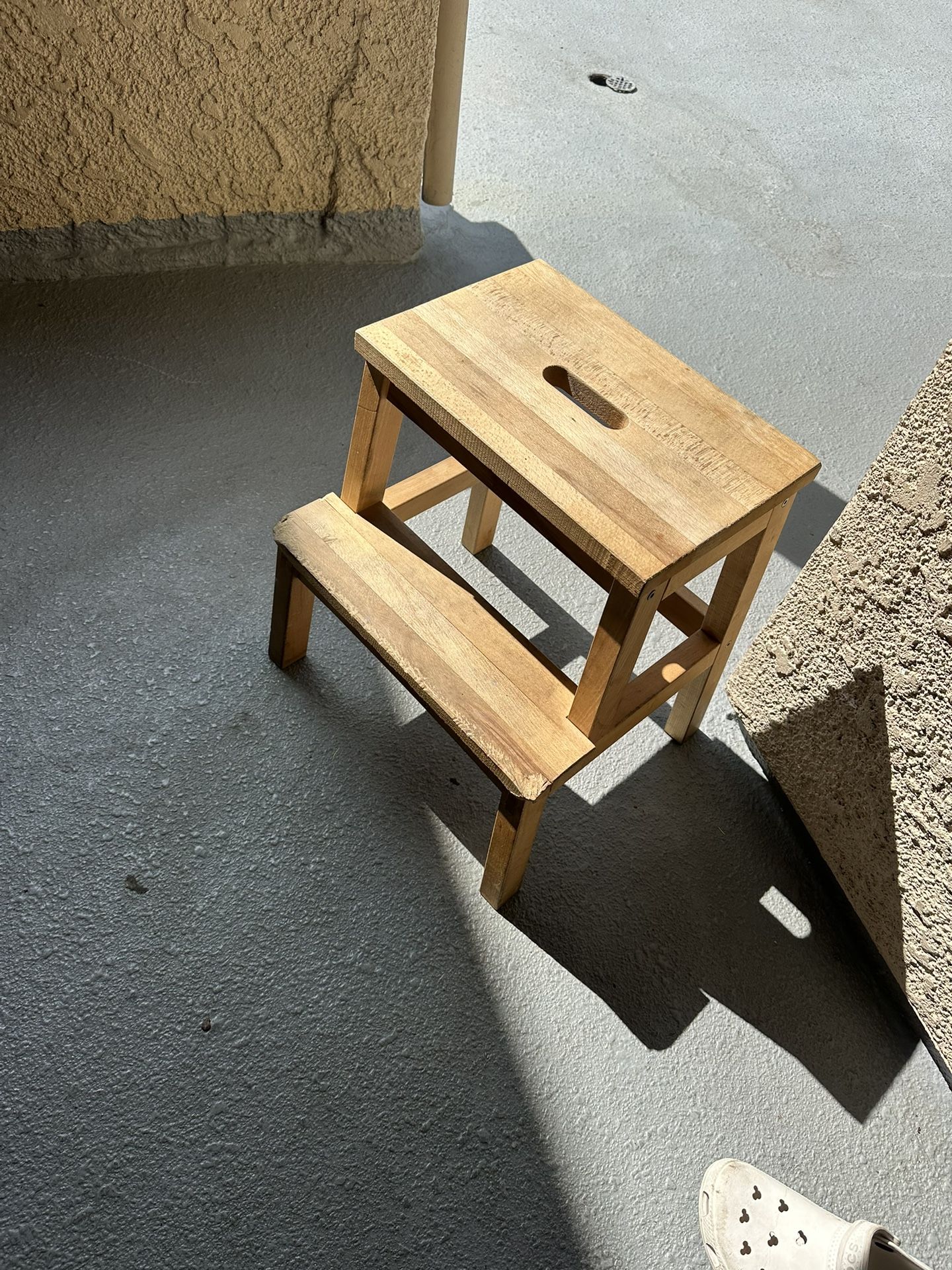 Wooden Teo Stool