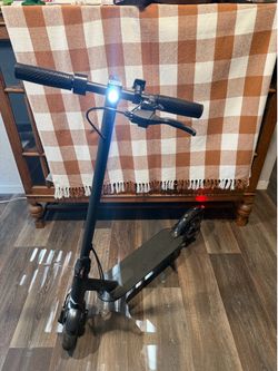 KCQ Electric Scooter w/ charger and original manual