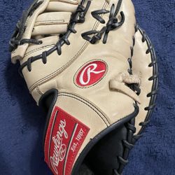Rawlings  13 Inch First Base Glove! Paid $329.00 Was Used For Two Weeks Player Changed Positions! Like New !