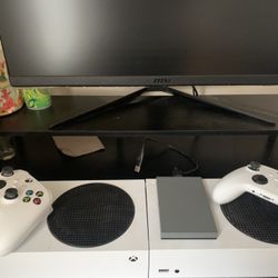 Xbox Series S Consoles 