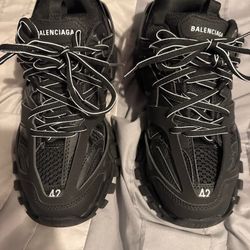 Balenciaga Track 42