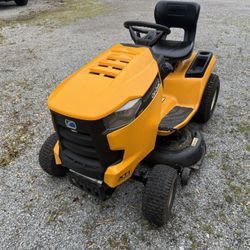 Cub Cadet XT1
