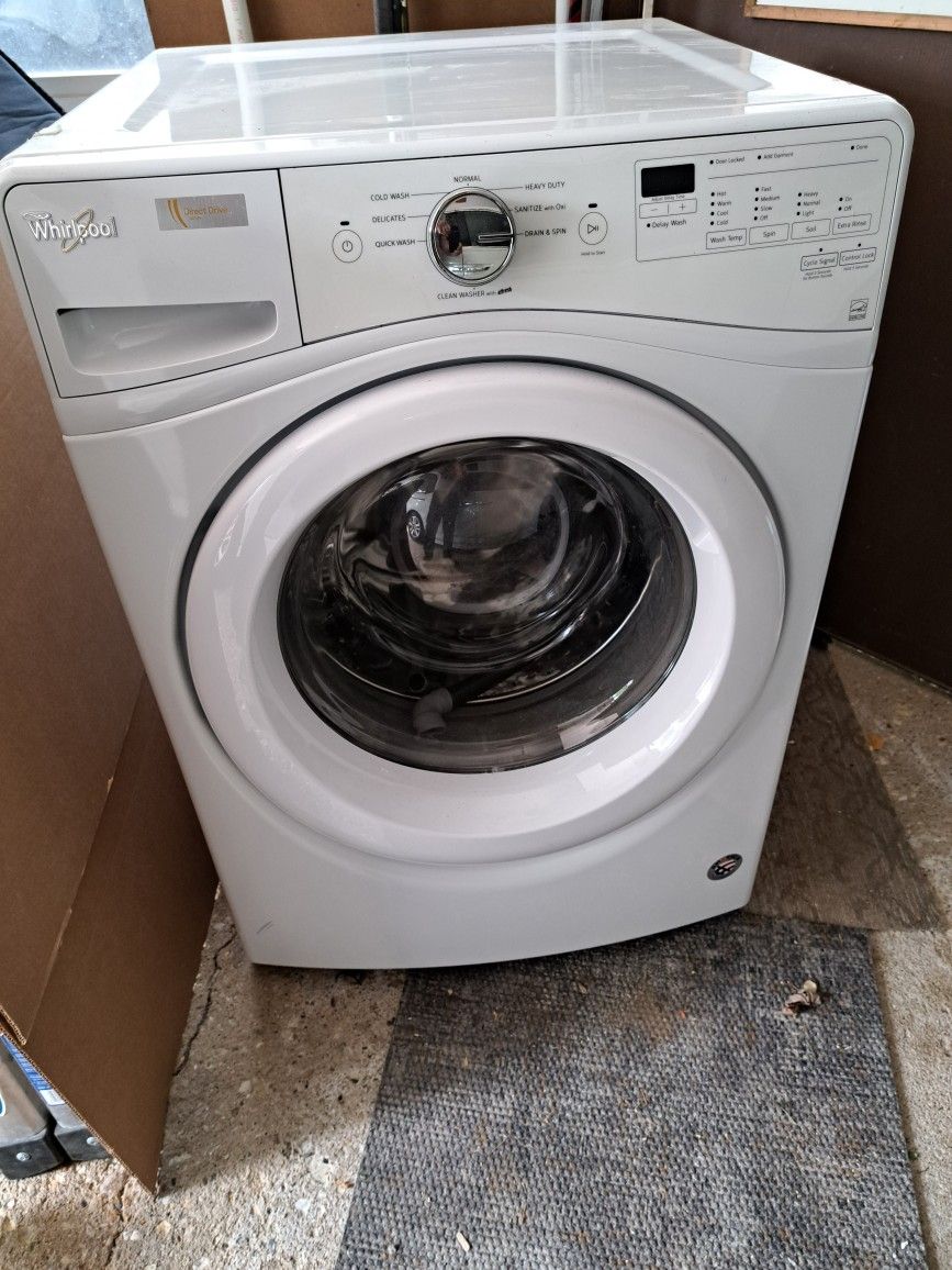 Whirlpool Front Load Washer for Sale in Bloomingdale, IL OfferUp