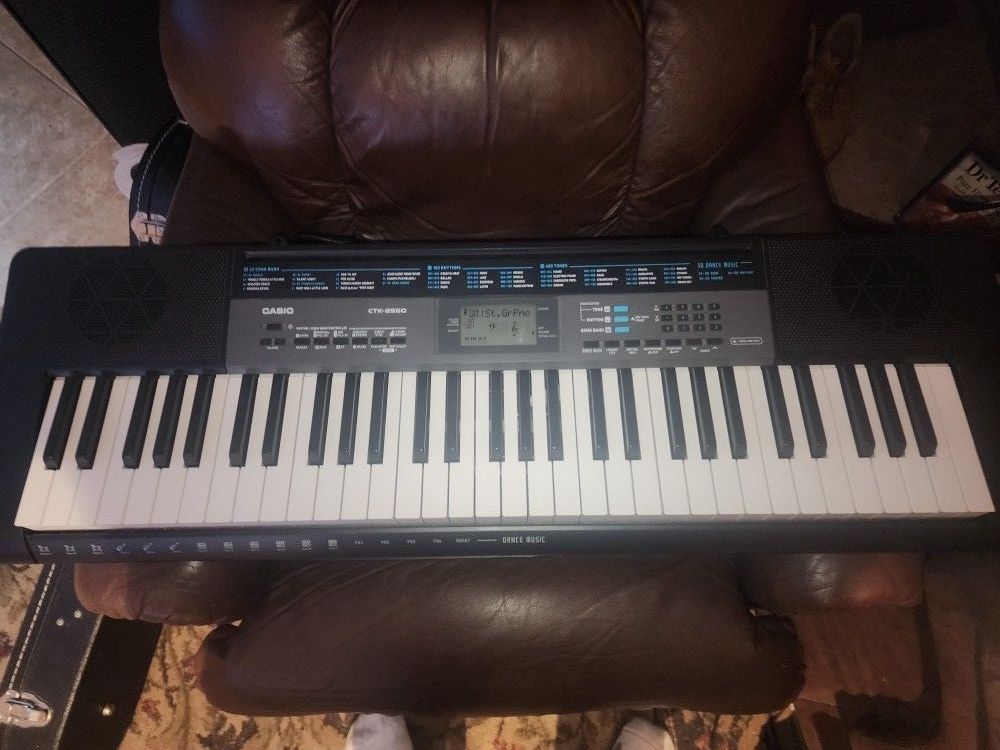 Casio CTK-2550