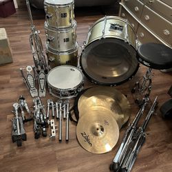 Drum Set - Pearl Export