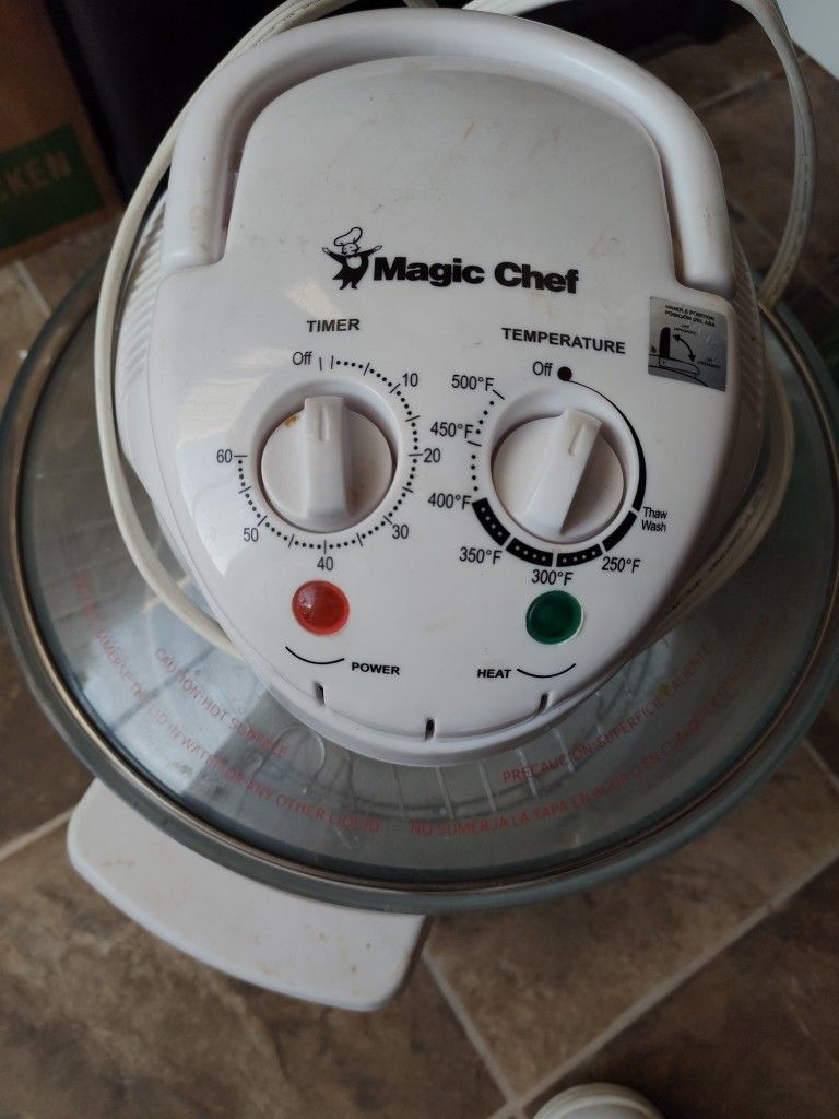Dehydrator By Magic Chef