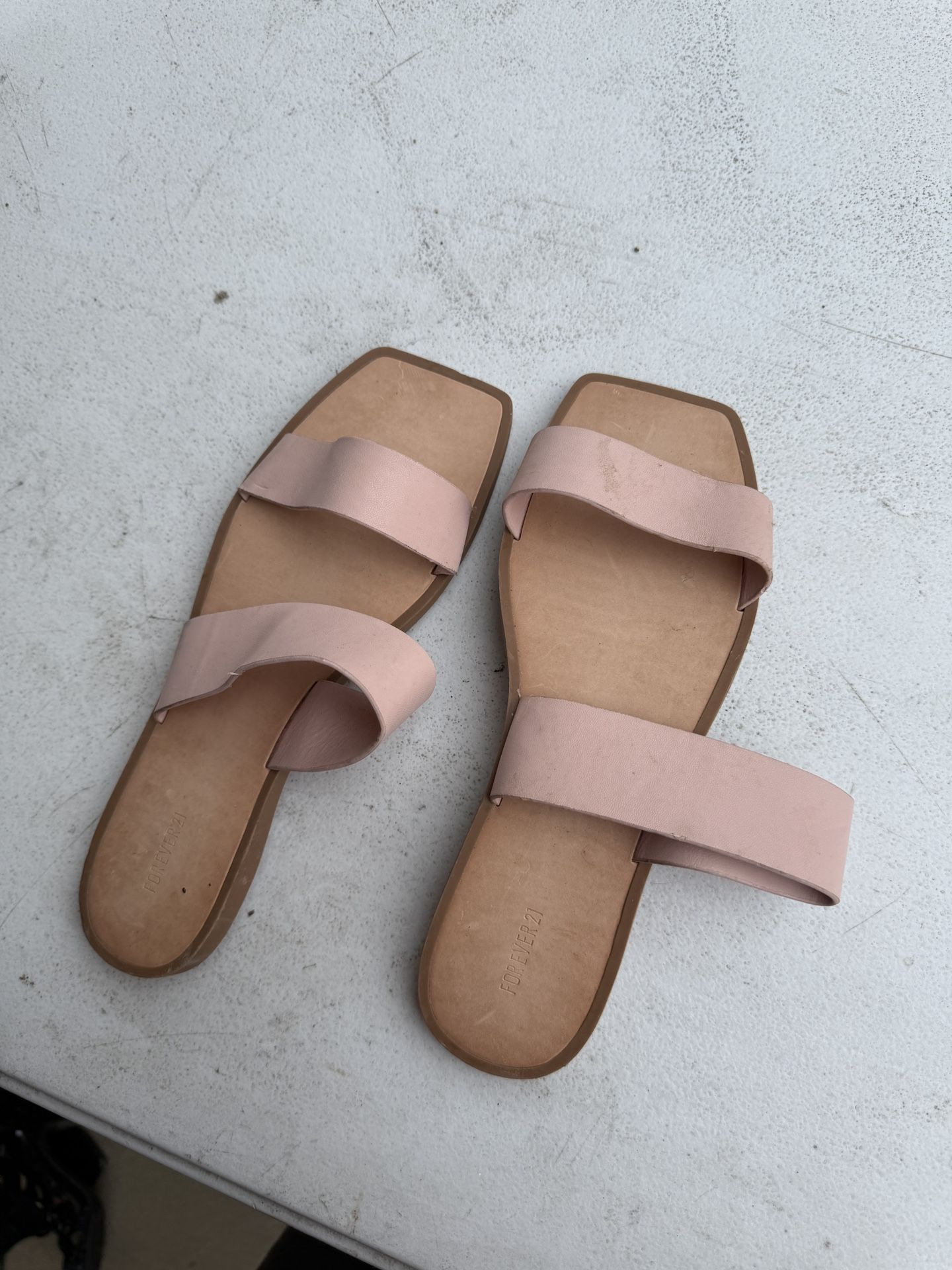 Women’s Flats