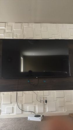 Tv not working free  for parts Toshiba