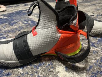 Lebron soldier 11 cheap flyease big kids