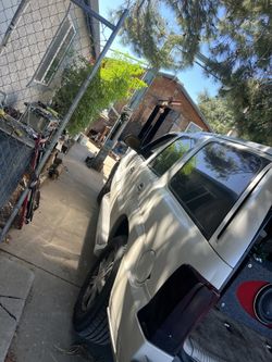 2003 Cadillac Escalade
