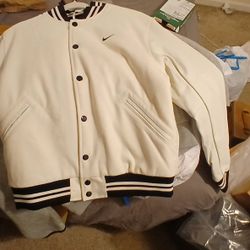 Nike/Helly Hansen Jackets Lamelo Ball Pumas