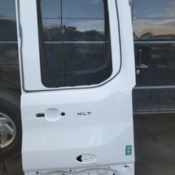 2015-2024 Ford Transit Xlt Rear Door Rh Side Passanger Side