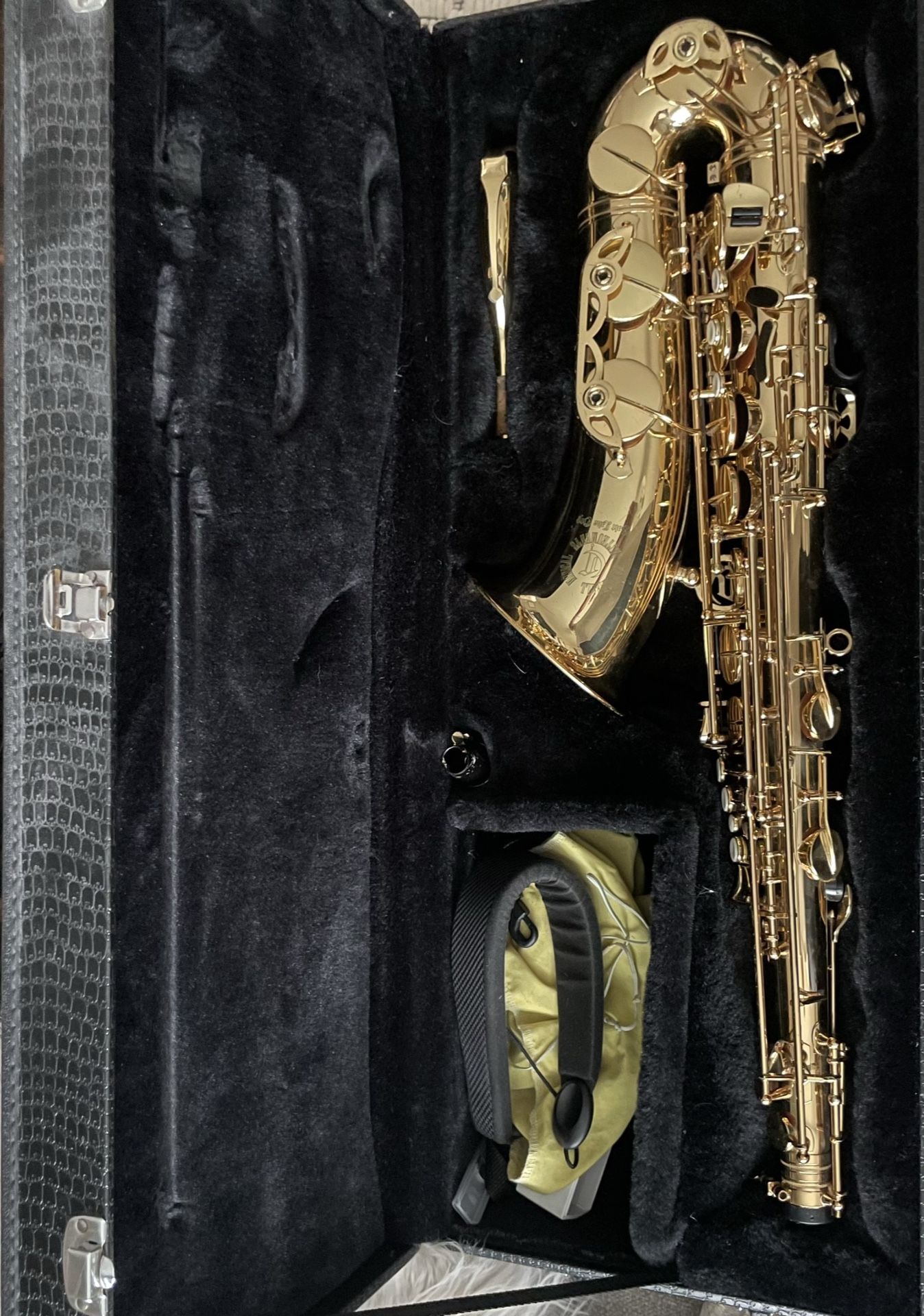 Cannonball Musical Instruments Tenor Saxophone.