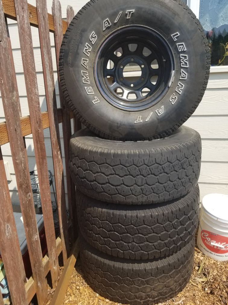 Lemans A/T tires 33x12.50 R15 LT