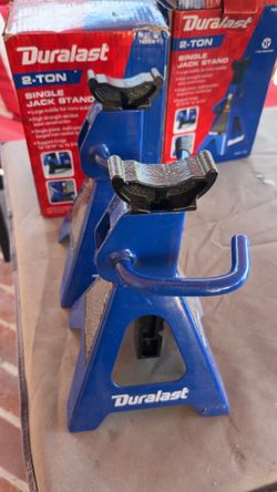 Jack stands