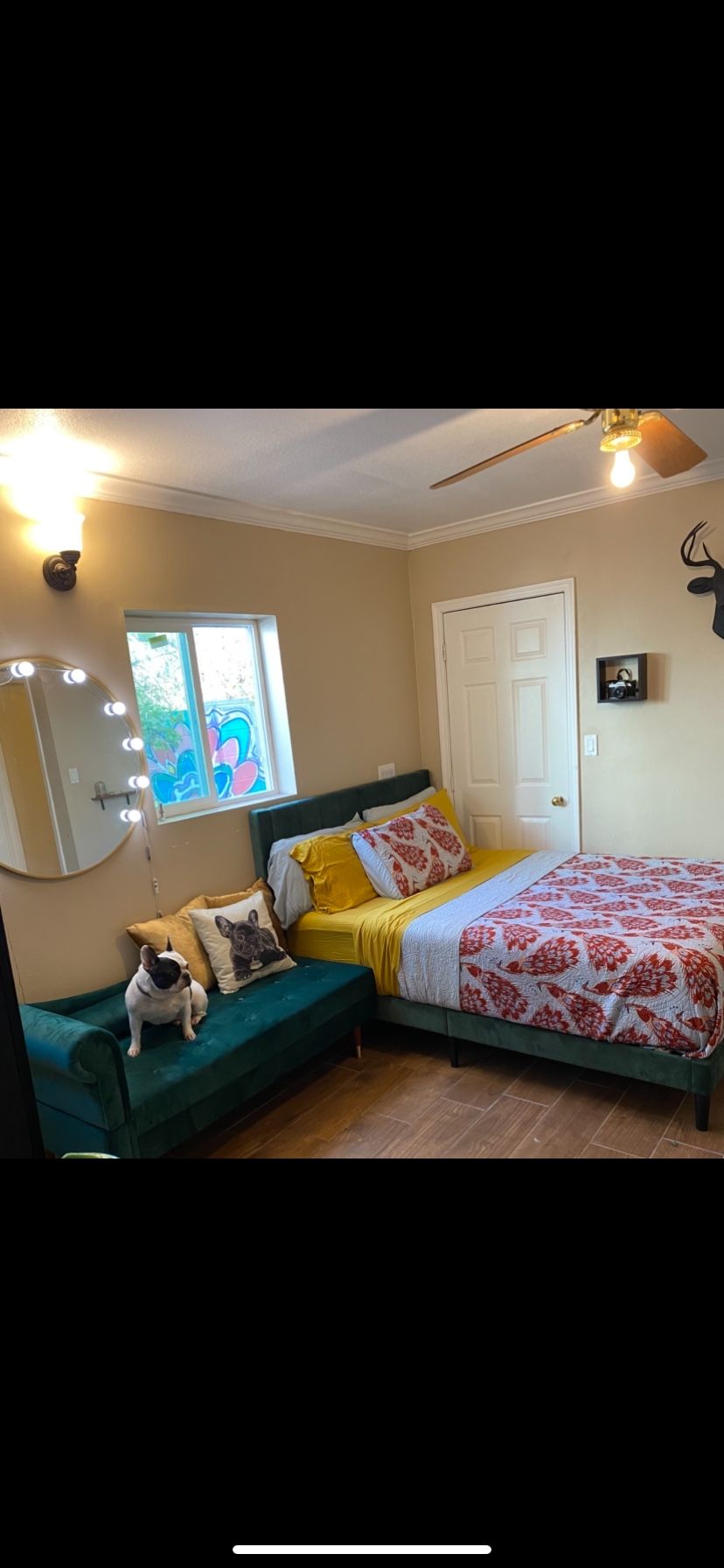 Emerald Green Velvet Queen Bed Frame