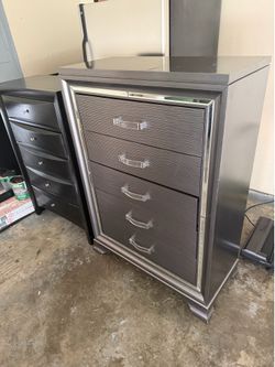 Dresser