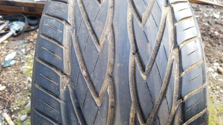 295/30R19 Toyo proxes4 tire