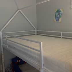 Twin Bunk Bed