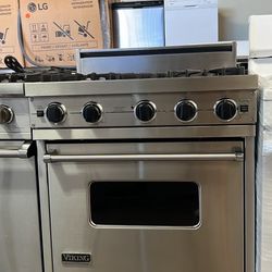 Viking 30”Wide Gas Range Stove In Stainless Steel 4Burners 