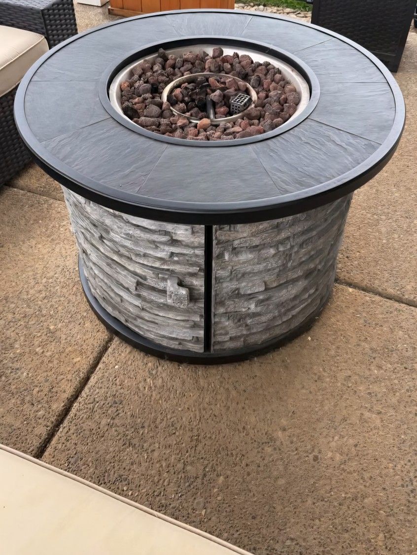 Propane Outdoor Fire Pit Table
