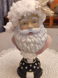 Santa busts