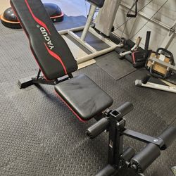 Weight Bench