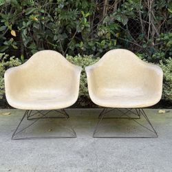 ORIGINAL HERMAN MILLER EAMES FIBERGLASS SHELL CHAIRS OLD VINTAGE MODERN 1950s