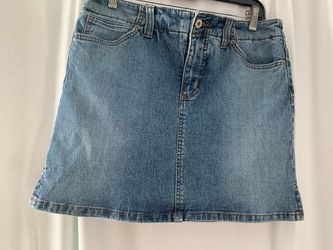Light Wash Denim Mini Skort, size 8