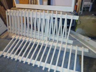 30ft. Of White Picket Fence