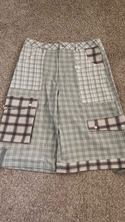 Iongaf white plaid shorts