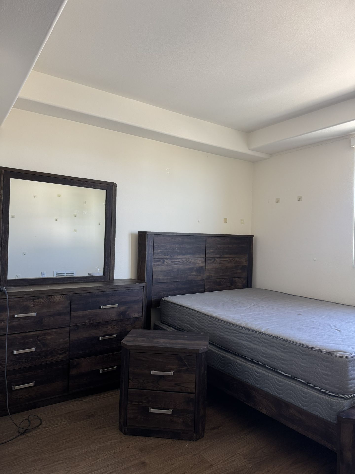 3 Piece Bedroom Set Mirror King Size Bed