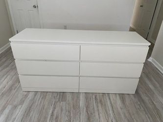 White 6 drawer dresser
