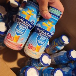 Pediasure Strawberry And Vanilla 