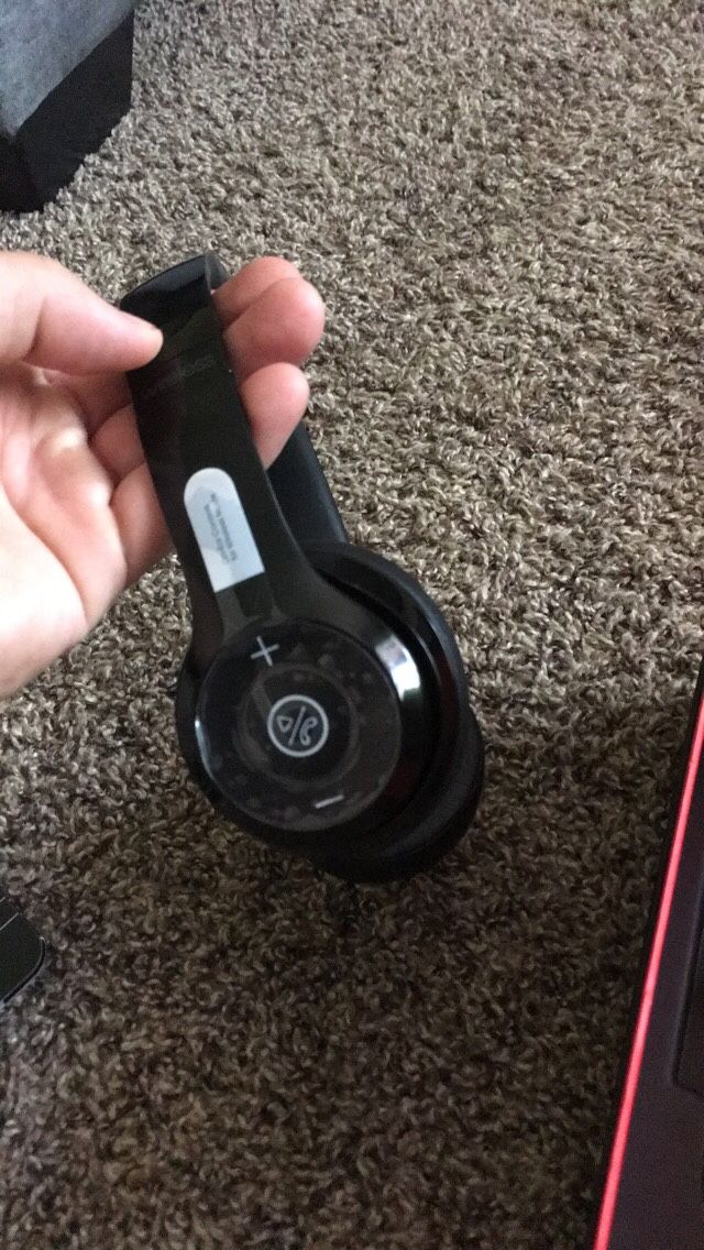Beats wireless 3