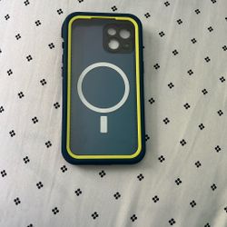 Lifeproof Magsafe Series Waterproof Case for iPhone 13