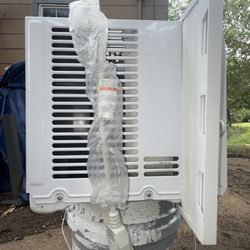 GE 115 Volt Window Air Conditioner