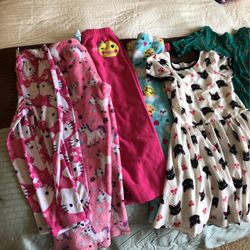 Girls Clothes