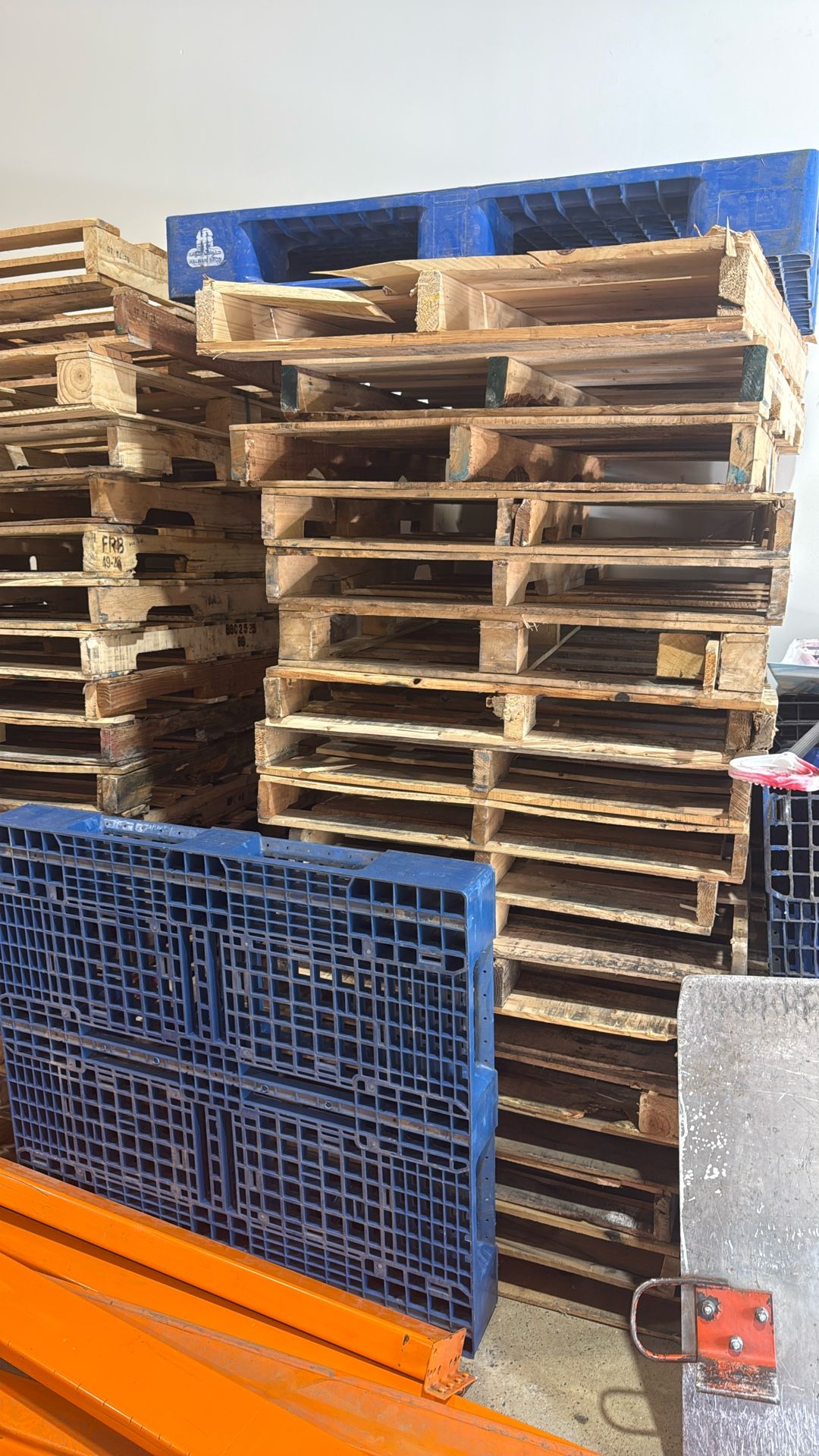 Pallets For Sale In A Great Condition 1per 2.50