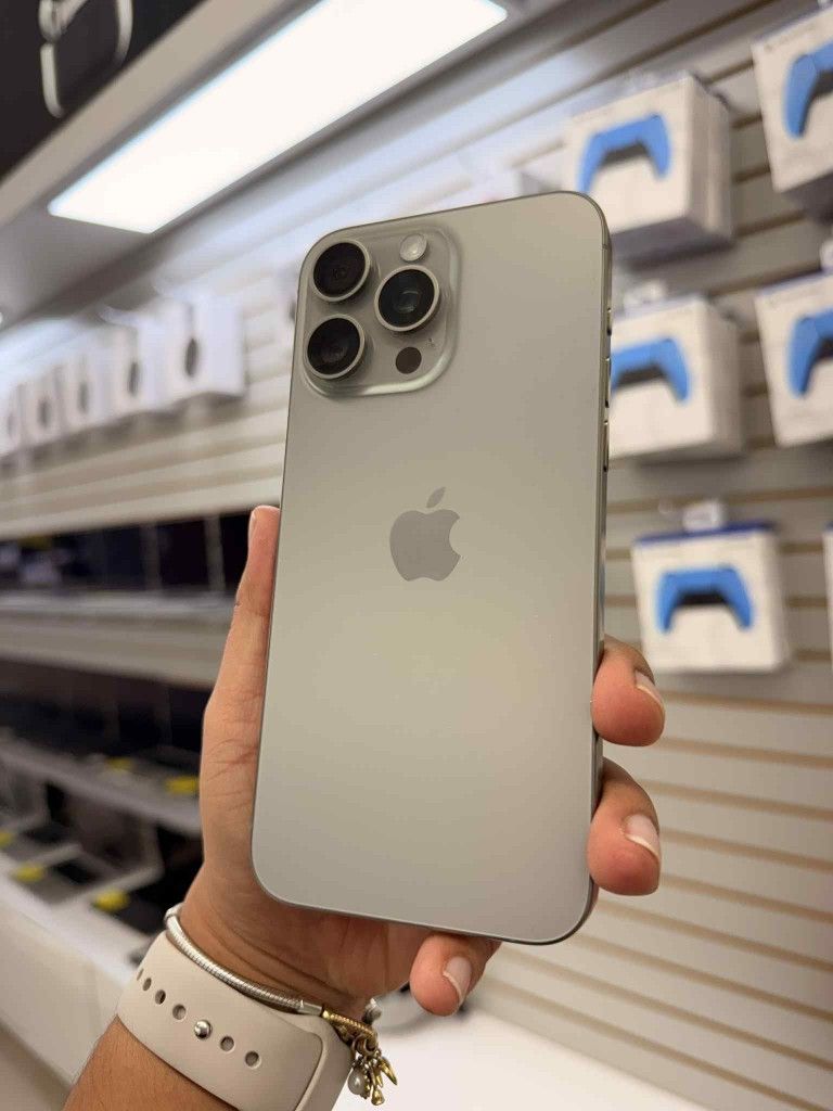 Iphone 15 Pro Max 1TB Unlock