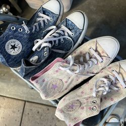Converse Tennis Shoes
