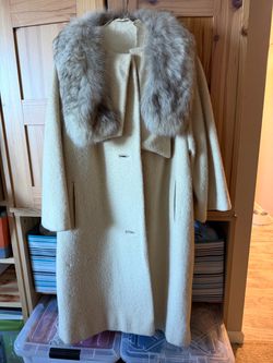 Cream Wool Coat with Fur Collar