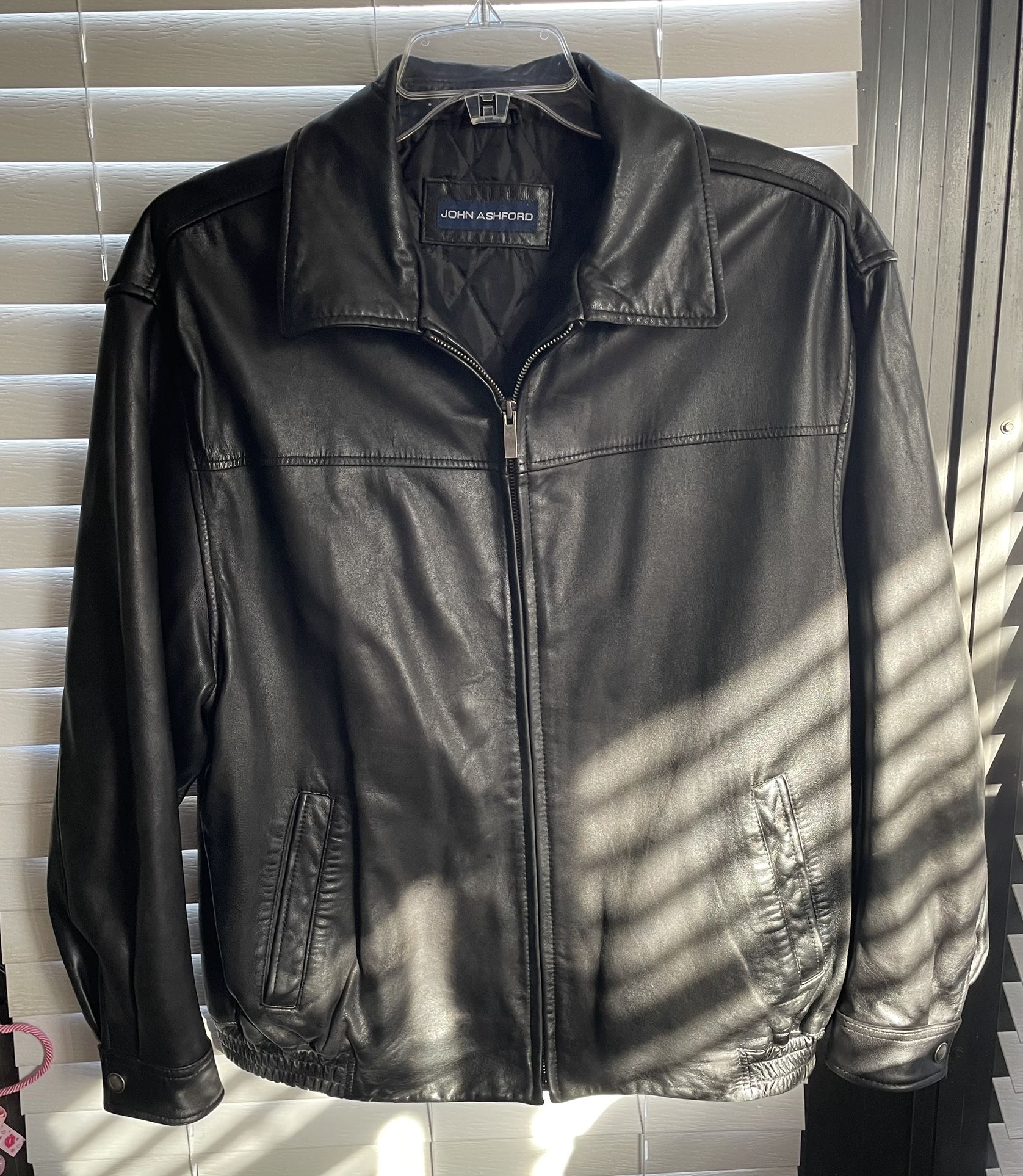John Ashford Leather Bomber Jacket - Size Large - Black - Slightly Distressed