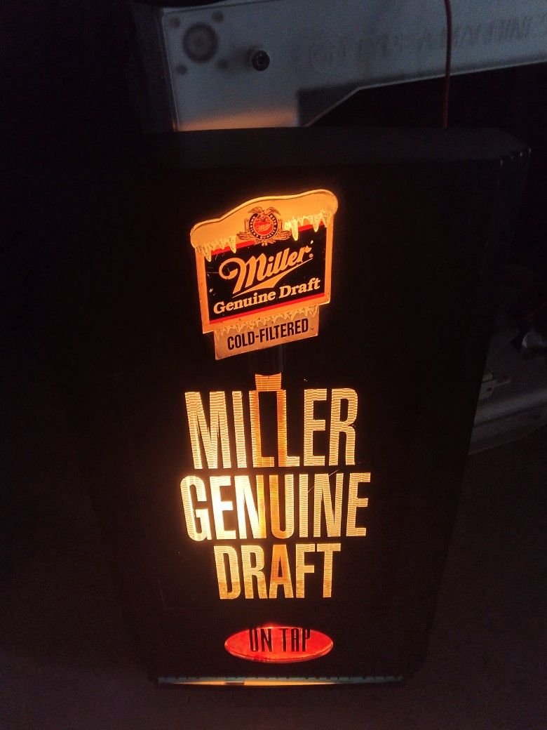 Miller Genuine Draft Beer Light Sign